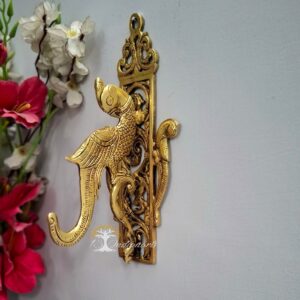 Brass Wall Hanging Parrot Bracket .