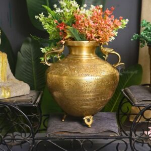 Brass Handcrafted Vintage Pot/planter For Home Decor