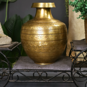 Brass Handcrafted Unique Vintage Pot/ Planter For Home Decor