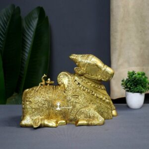 Brass Beautifully Crafted Nandi With Shivling For Home Decor/Gifting