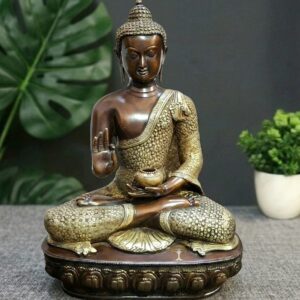 Majestic Brass Buddha in Blessing Posture Home/ Gifting