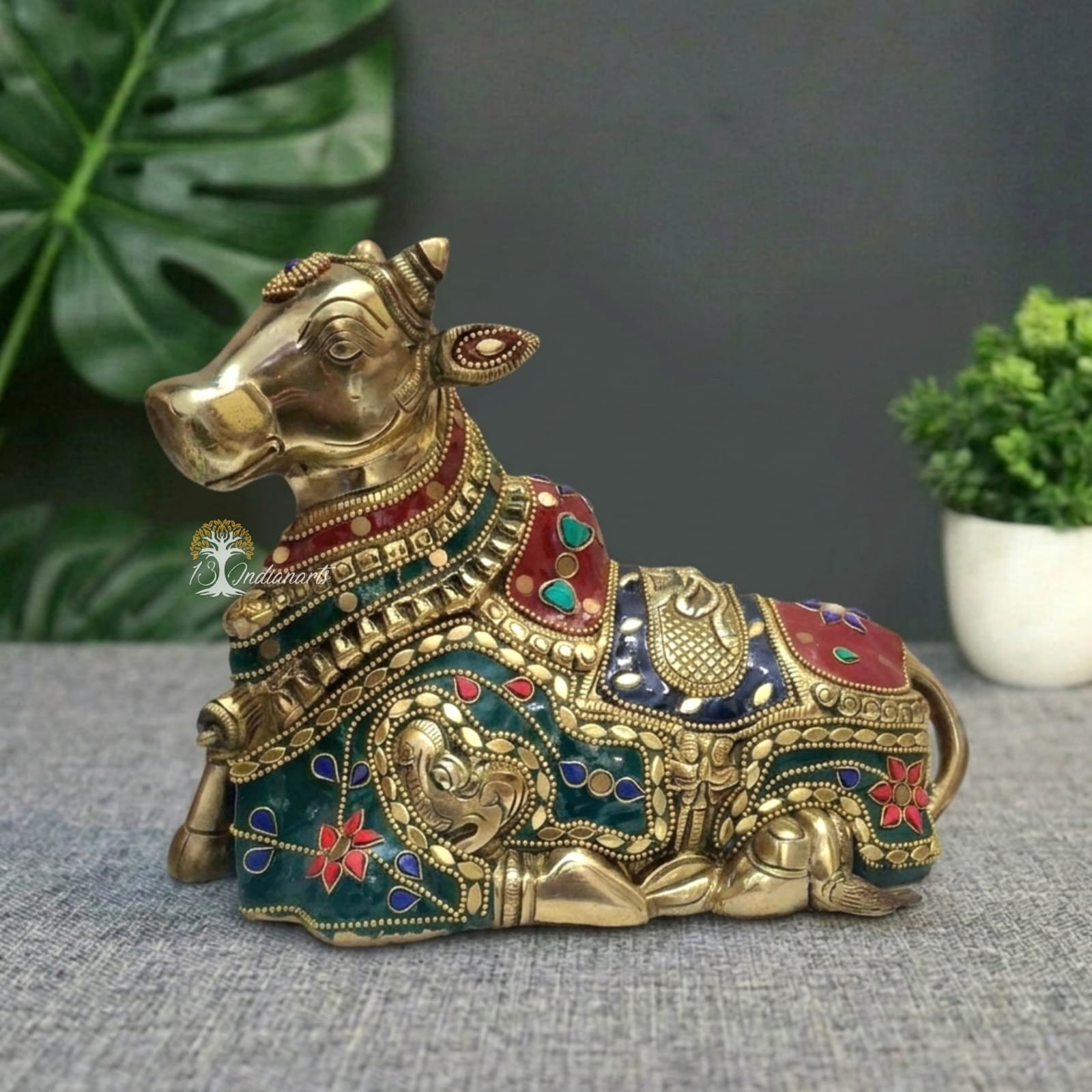 BRASS SUPER FINE NANDI WITH MULTICOLOUR STONE WORK